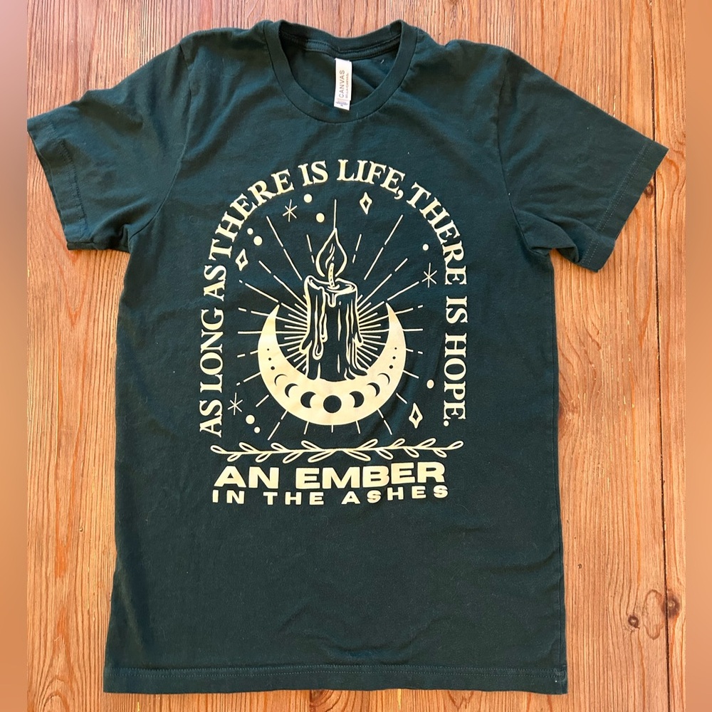 Bella Canvas Book Box An Ember in the Ashes Short Sleeve T Shirt Size M